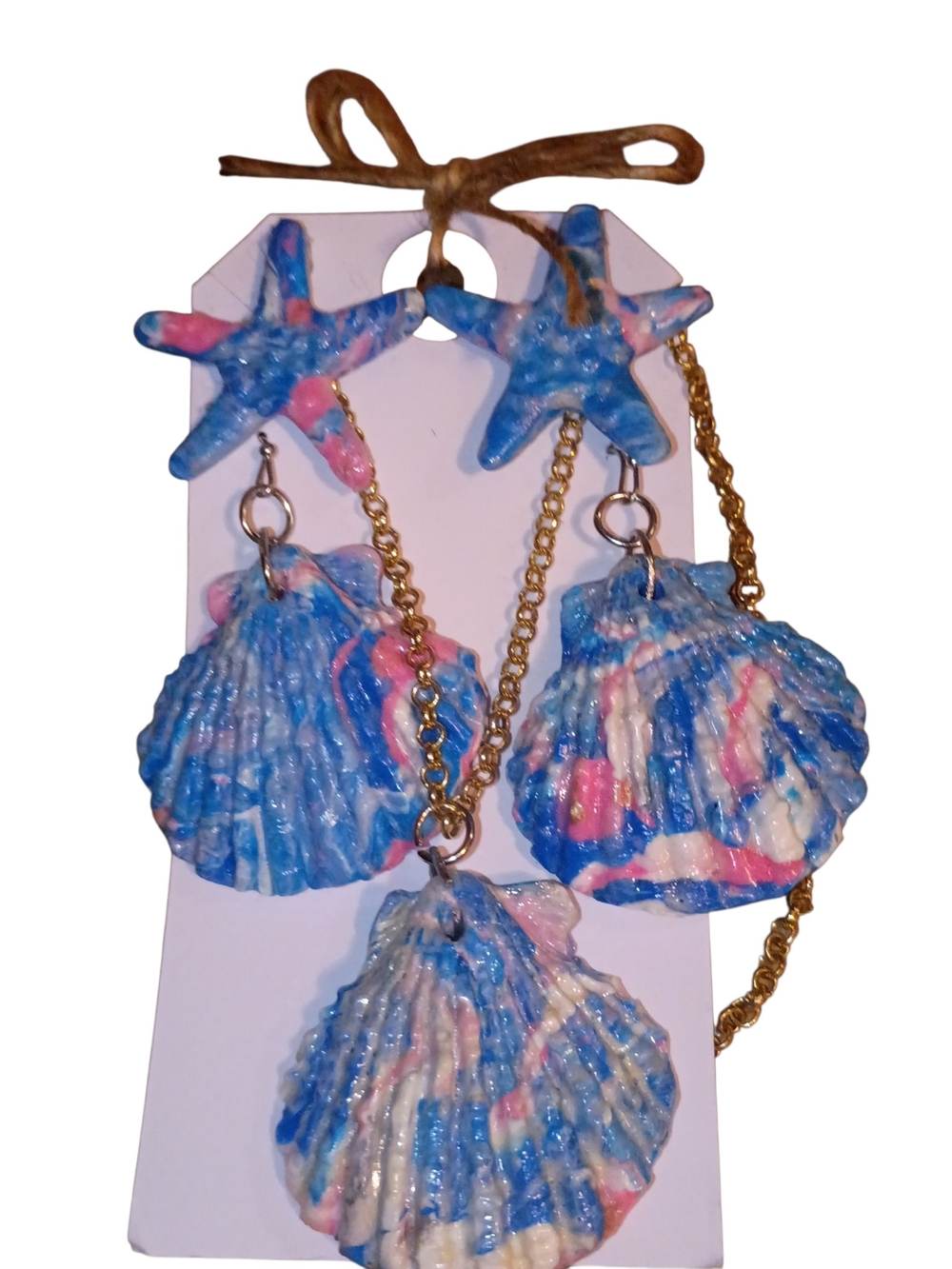 Coastal Vibes  Blue / Pink Shell & Starfish Statement Earrings And Necklace Set - Picture 6 of 14